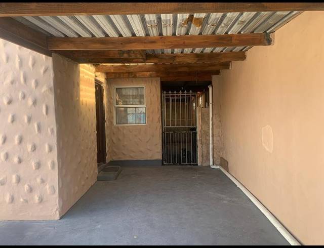 3 BEDROOM HOUSE FOR SALE IN BEACON VALLEY